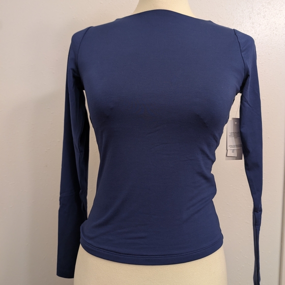 Abercrombie & Fitch Tops - Women's Abercrombie and Fitch Bra-Free Cowl-Back Hardware Top Navy Blue Size XS